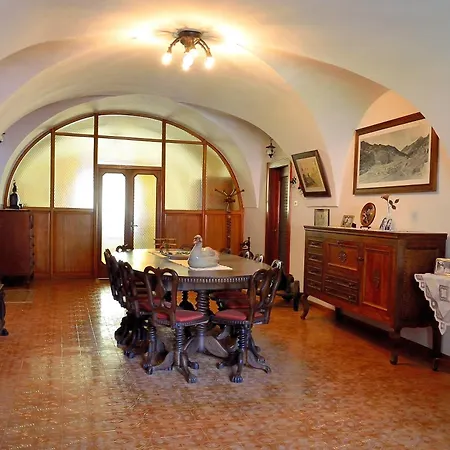 Bed & Breakfast Ca Dei Baroni Mezzana (Trentino Alto Adige)
